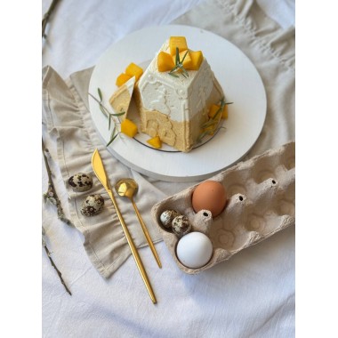 Пасочница (пластиковая) для приготовления 900 г творожной пасхи.