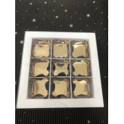 Капсула бумажная квадрат 33,5х33,5 коричневая/золотая, 24-25 шт.