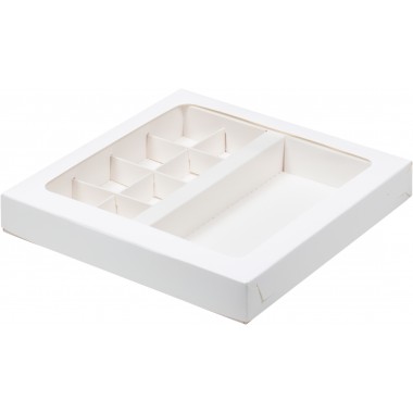 Коробка 200*200*30 мм для 8 конфет+для шоколад. плитки 160*80 мм БЕЛАЯ с вклеенным окном