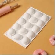 Форма силиконовая для выпечки и муссовых десертов KONFINETTA «Лимоны», 29×17×3 см, 15 ячеек, 5,5×4 см, цвет белый