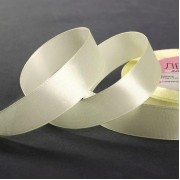 Лента атласная, 20 мм × 23 ± 1 м, цвет сливочный №02