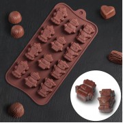 Форма дляшоколада «Роботы», 21×11×1,5 см, 12 ячеек (3,8×2,5 см), цвет шоколадный.