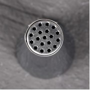 Насадка кондитерская «Травка», вых. 1,7 см.