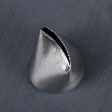 Насадка кондитерская «Лепесток большой», вых. 3 *0,5 см Насадка кондитерская «Лепесток большой», вых. 3 *0,5 см