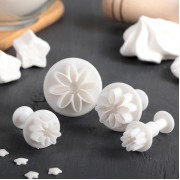 Набор плунжеров кондитерских «Цветы.Гербера», 4 шт, ( 3,4 см-2,6-1,8-1,4 см) 3800865