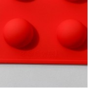 Форма «Шарики», 56,5×37×2 см, 70 ячеек (d=2,8 см), цвет МИКС, 6905714