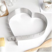 Форма разъёмная для выпечки кексов "Сердце", с регулируемым размером 14,5 - 26,5 см.