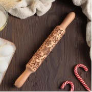 Скалка с рисунком "Снежинки"