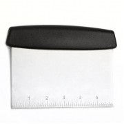 Шпатель кондитерский с размерной линейкой 15*11,5*1,5 см.