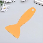 Инструмент пластик скребок для разглаживания по ровной поверхности 13х6 см