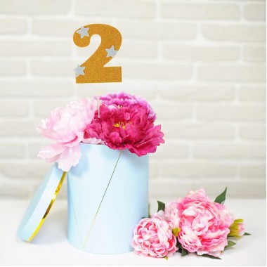 Топпер для торта " 2", золотой.
