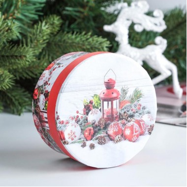 Коробочка новогодняя круглая 10*5,5 см.